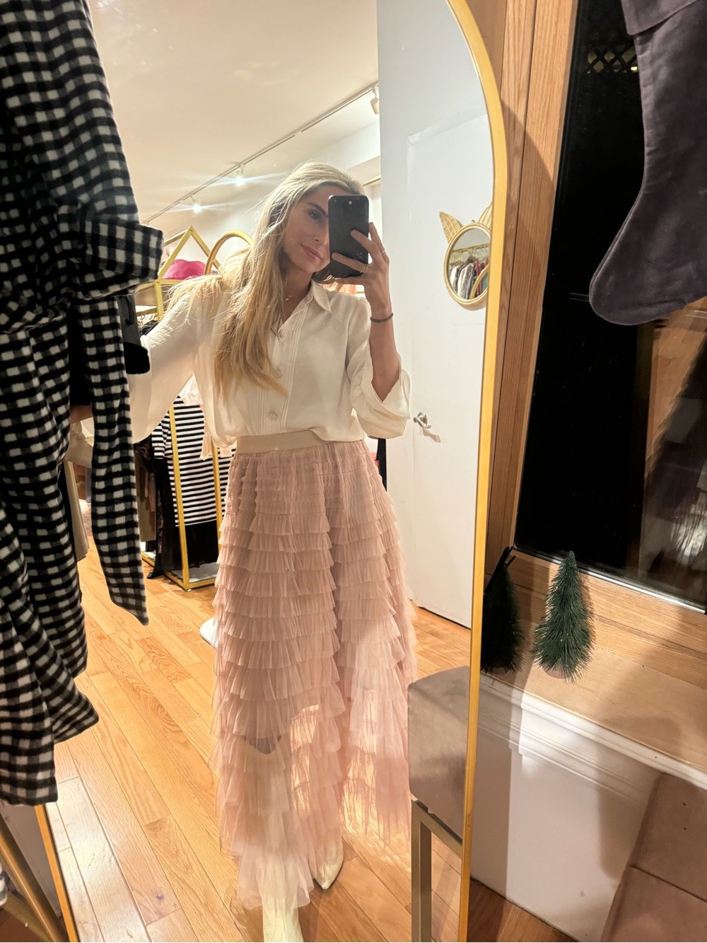Choklate Paris Long Baby Pink Ruffled Maxi Skirt Great Condition size S/M